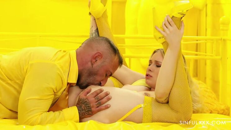 Yellow Porno